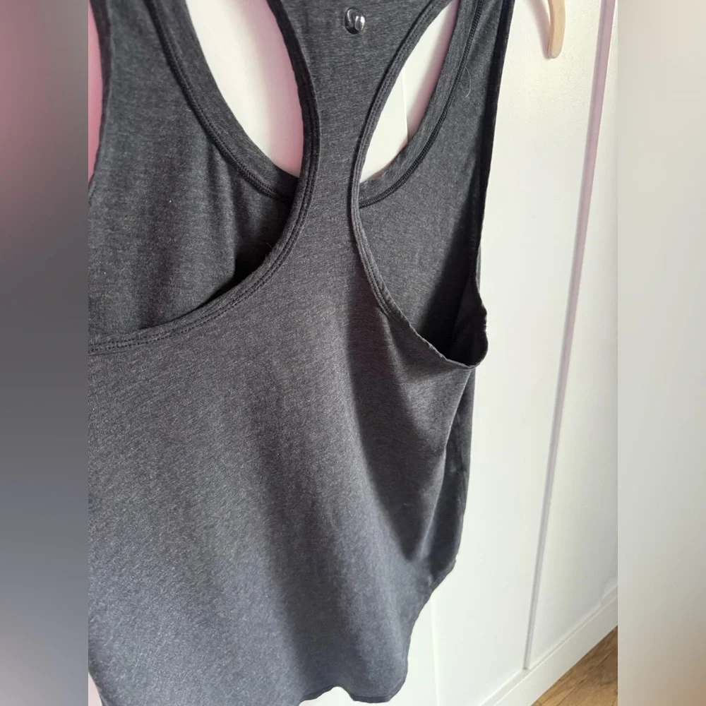 Lululemon Yogi Racerback iii Heathered Black